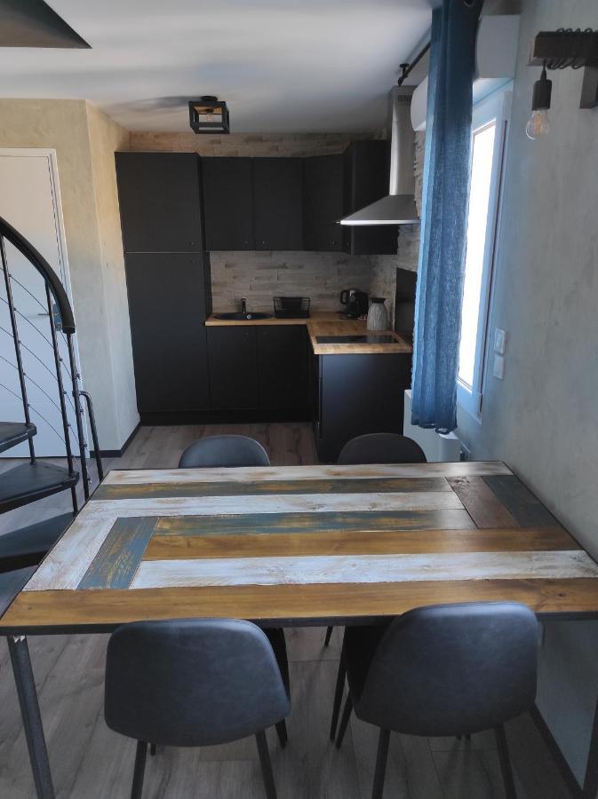 Apparts'Hotel La Ferme Du Gros Noyer มาโลแซน ภายนอก รูปภาพ