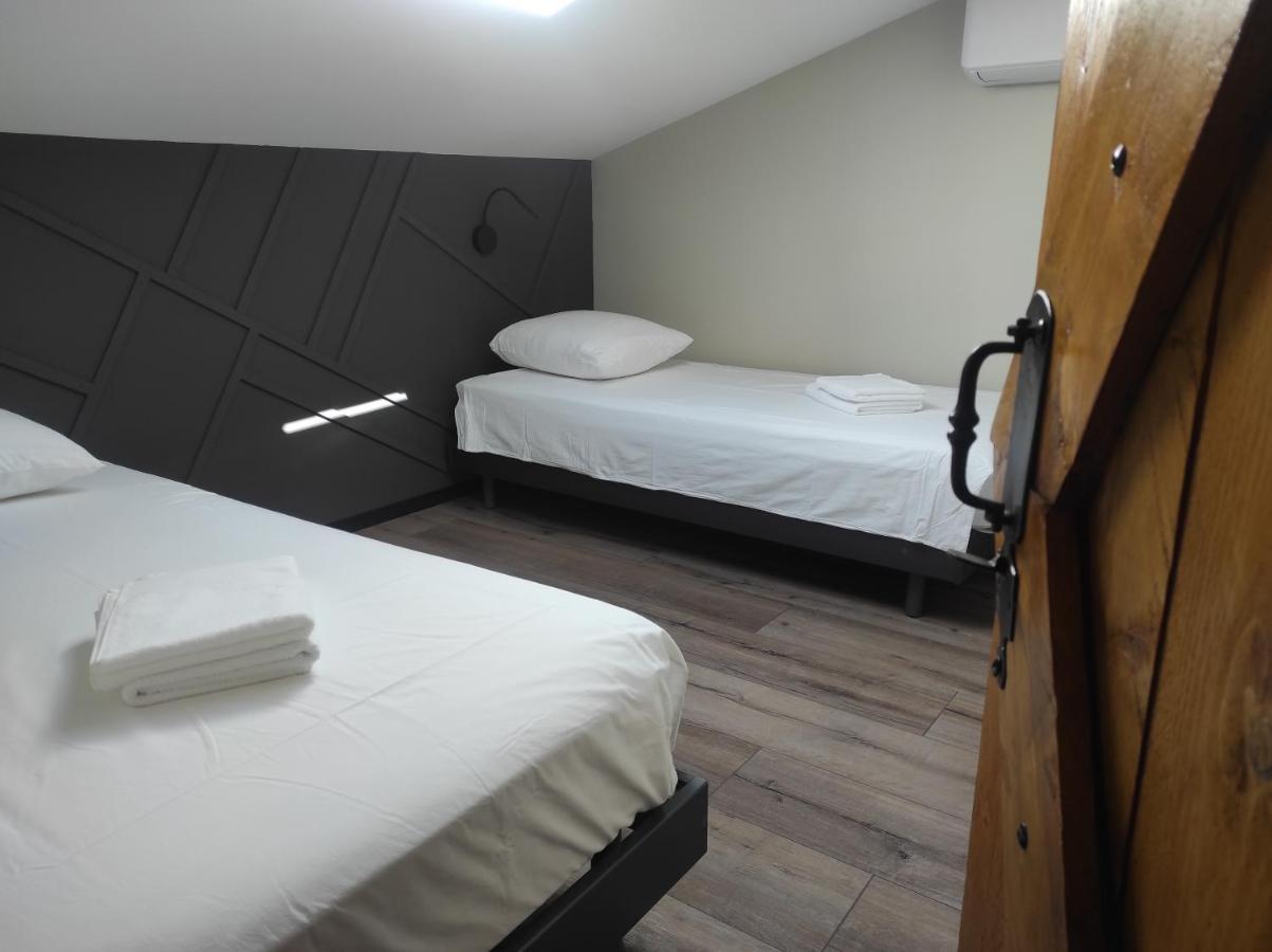 Apparts'Hotel La Ferme Du Gros Noyer มาโลแซน ภายนอก รูปภาพ