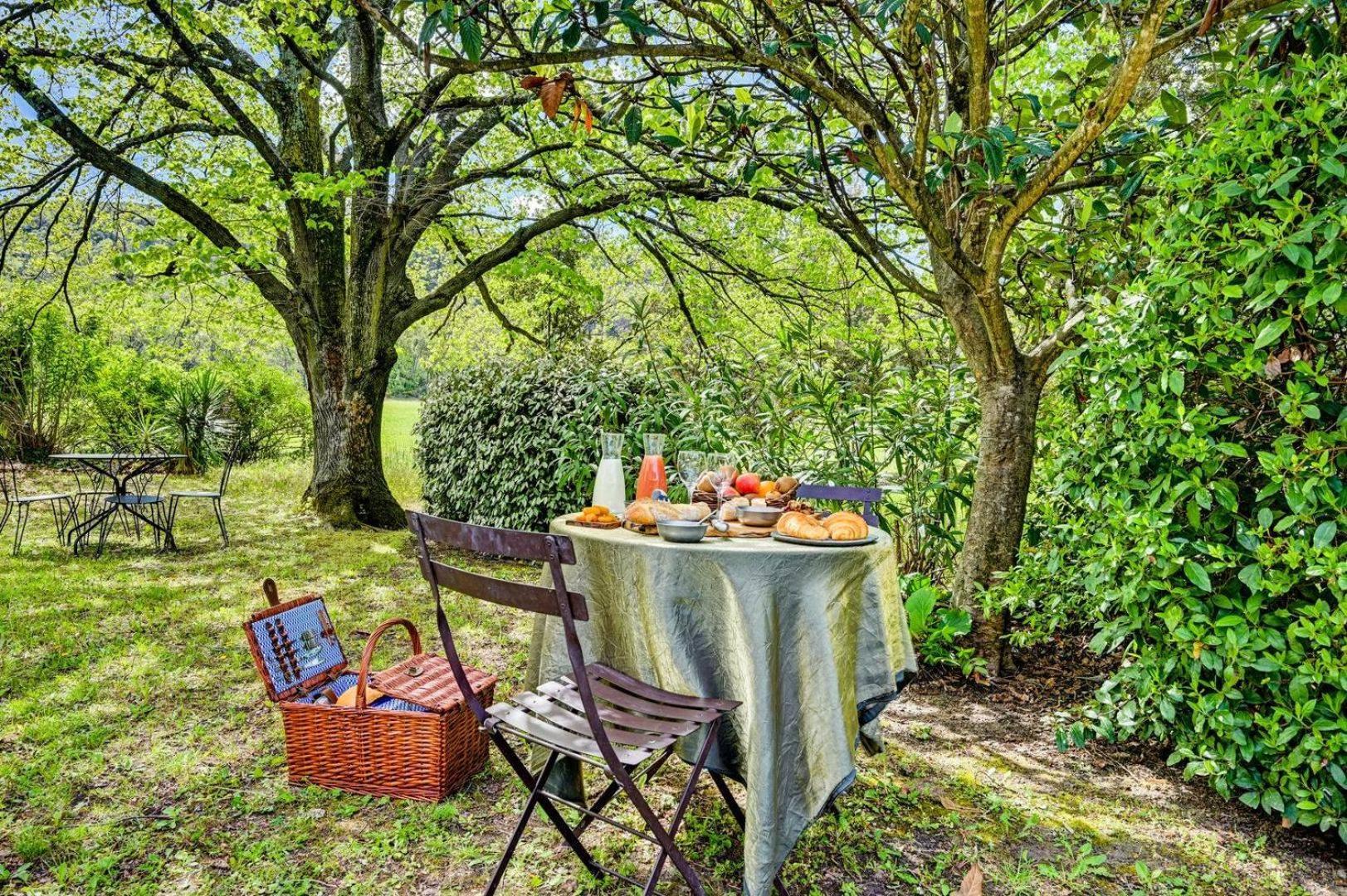 Apparts'Hotel La Ferme Du Gros Noyer มาโลแซน ภายนอก รูปภาพ